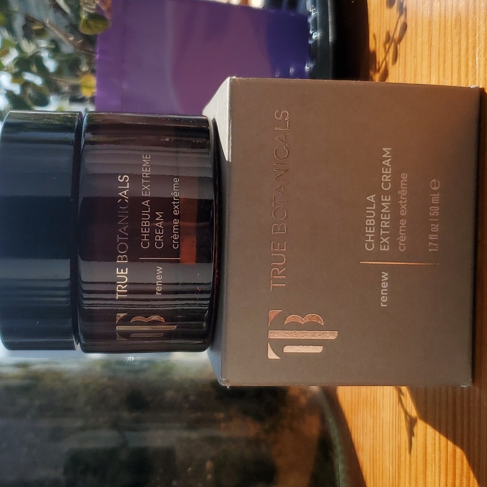 True Botanicals Chebula Extreme Cream